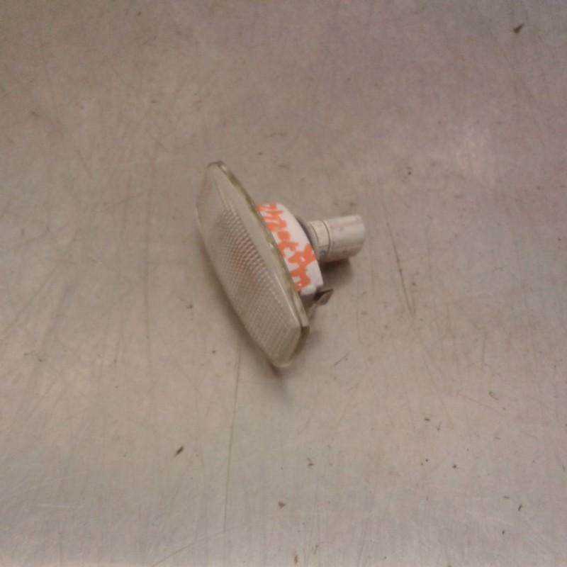 CLIGNOTANT AILE AVANT DROIT Daewoo / Chevrolet Aveo (250), Utilisé, Daewoo