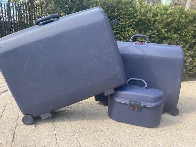 set van het merk Samsonite: 2 koffers + 1 beautycase, Handtassen en Accessoires, Koffers, Gebruikt, Hard kunststof, 70 cm of meer