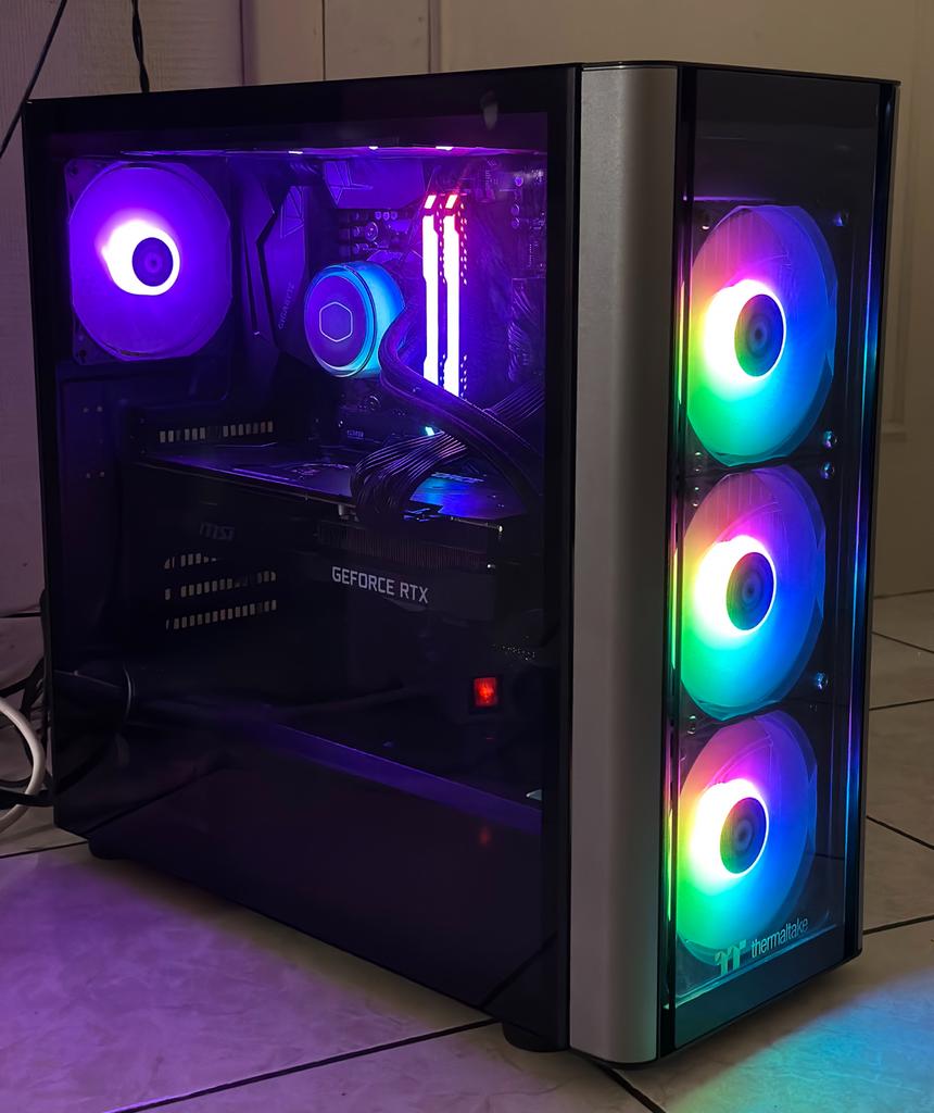 Gaming PC – RTX 3080 – Ryzen 5 5600X – 32GB RAM 2TB SSD, Informatique & Logiciels, Ordinateurs de bureau, Comme neuf, 4 Ghz ou plus