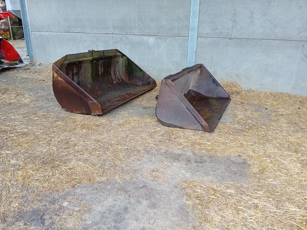 Bac pour chargeur, Articles professionnels, Agriculture | Tracteurs, Enlèvement