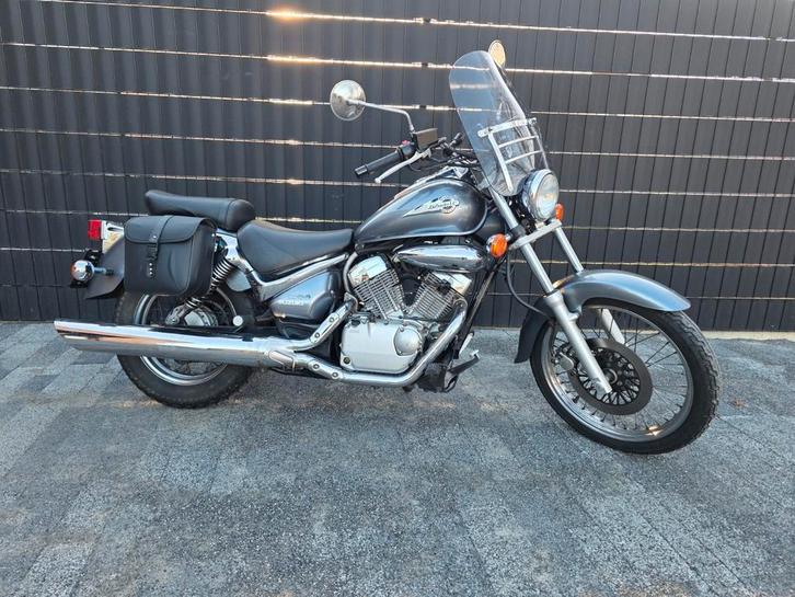 Suzuki intruder 125cc ( vl 125 ) van 2008 met 8000km's, Motos, Motos | Suzuki, Particulier, Chopper, jusqu'à 11 kW, 2 cylindres