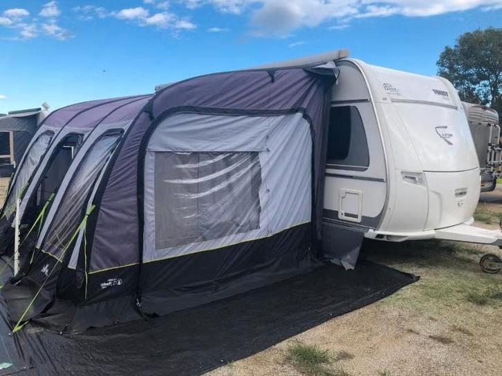 caravane fendt  saphir 550 TFKM, Caravanes & Camping, Caravanes, Particulier, jusqu'à 5, 1500 - 2000 kg, Siège de train, Fendt