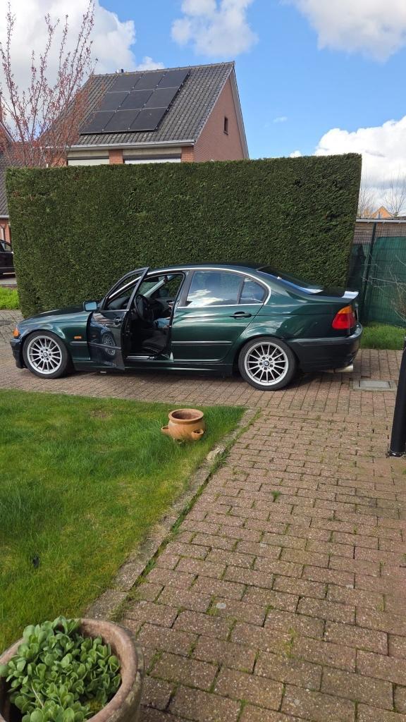 Bmw E46 323i, Auto's, BMW, Particulier, 3 Reeks, Benzine, Berline, 5 deurs, Handgeschakeld, Groen, Zwart, Stof, Achterwielaandrijving