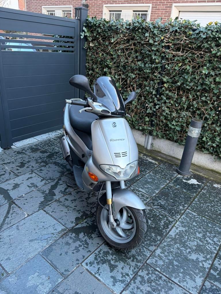 Gilera runner 125/172cc - Belgische papieren, Ophalen, Zo goed als nieuw