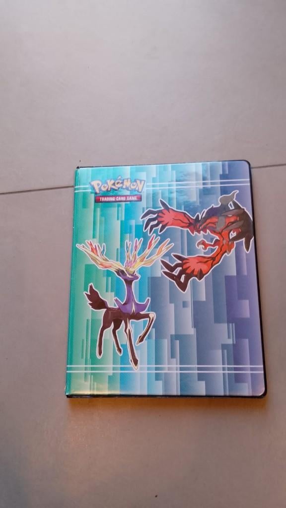 boek kaft Pokemon 180 mix kaarten, Enlèvement ou Envoi