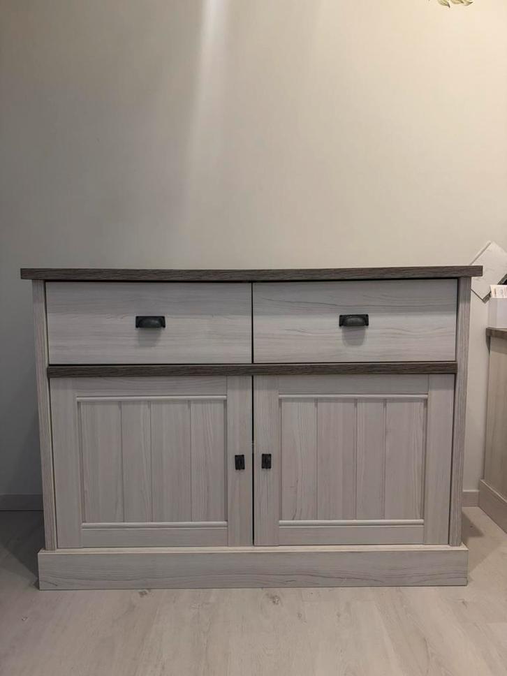 Commode met wandplank en gratis nachtkastje, Huis en Inrichting, Kasten | Dressoirs, Gebruikt, Ophalen