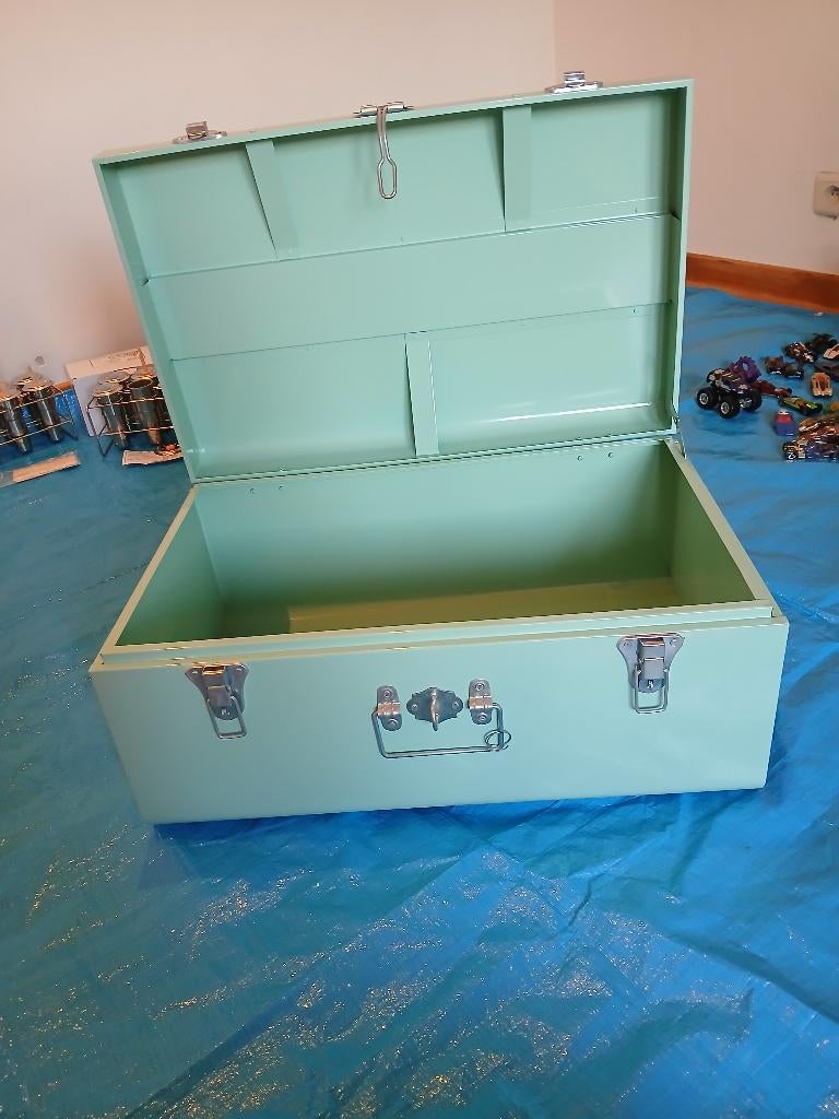 Coffre en métal, Maison & Meubles, Enlèvement, Utilisé, Métal