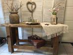 Schitterende sidetable …werkbank uit hoeve in Normandië, Enlèvement