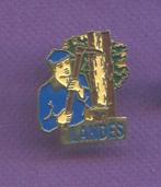 Rare pins des landes france bucheron T150, Envoi, Comme neuf, Animal et Nature, Insigne ou Pin's