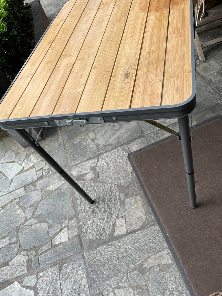 Camping tafeltje, Ophalen, Zo goed als nieuw