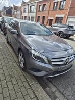 Mercedes A 200 cdi met veel opties (xenon,navi,sensoren ,…), Autos, Particulier, Achat