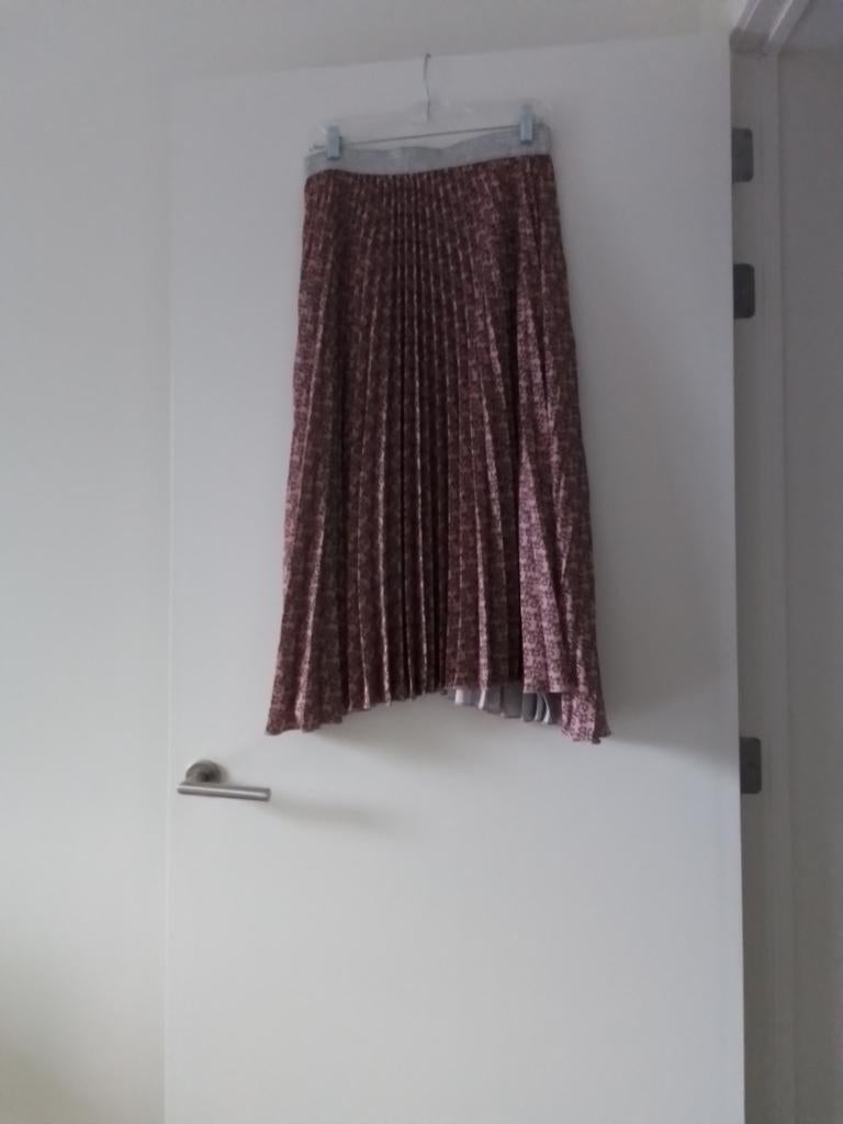 Zomerrok 38, Maat 38/40 (M), Ophalen of Verzenden, Roze, Onder de knie