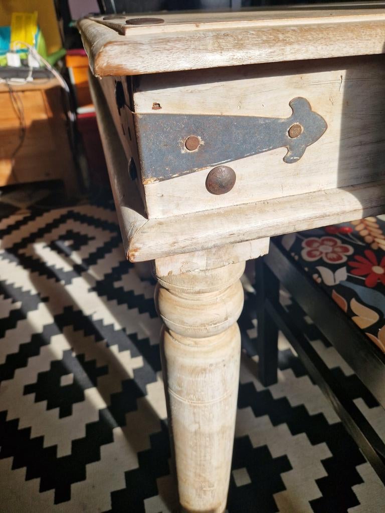 Stevige houten eettafel te koop, Huis en Inrichting, Tafels | Eettafels, 50 tot 100 cm, 200 cm of meer, Vijf personen of meer