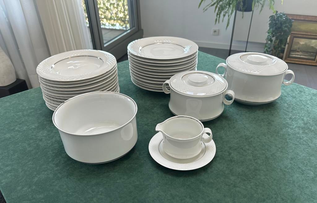Hutschenreuther Scala Bianca eet servies, Huis en Inrichting, Ophalen, Porselein, Bord(en)