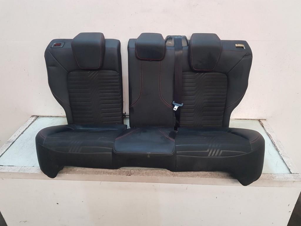 BANQUETTE ARRIÈRE (|2505462|L1TBA66801AC|2422167|L1TBA66800, Autos : Pièces & Accessoires, Utilisé, Ford