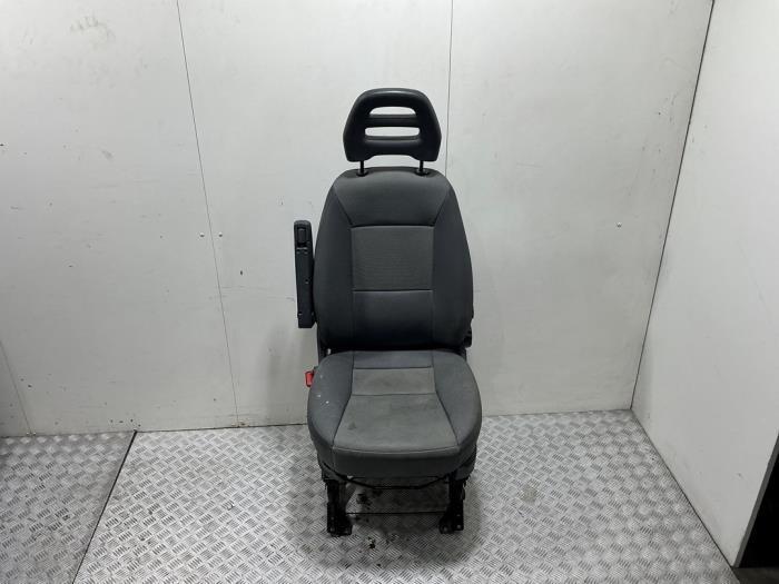 Stoel links van een Fiat Ducato (Ducato 14-), Auto-onderdelen, Interieur en Bekleding, Fiat, Gebruikt, 12 maanden garantie, Ophalen of Verzenden
