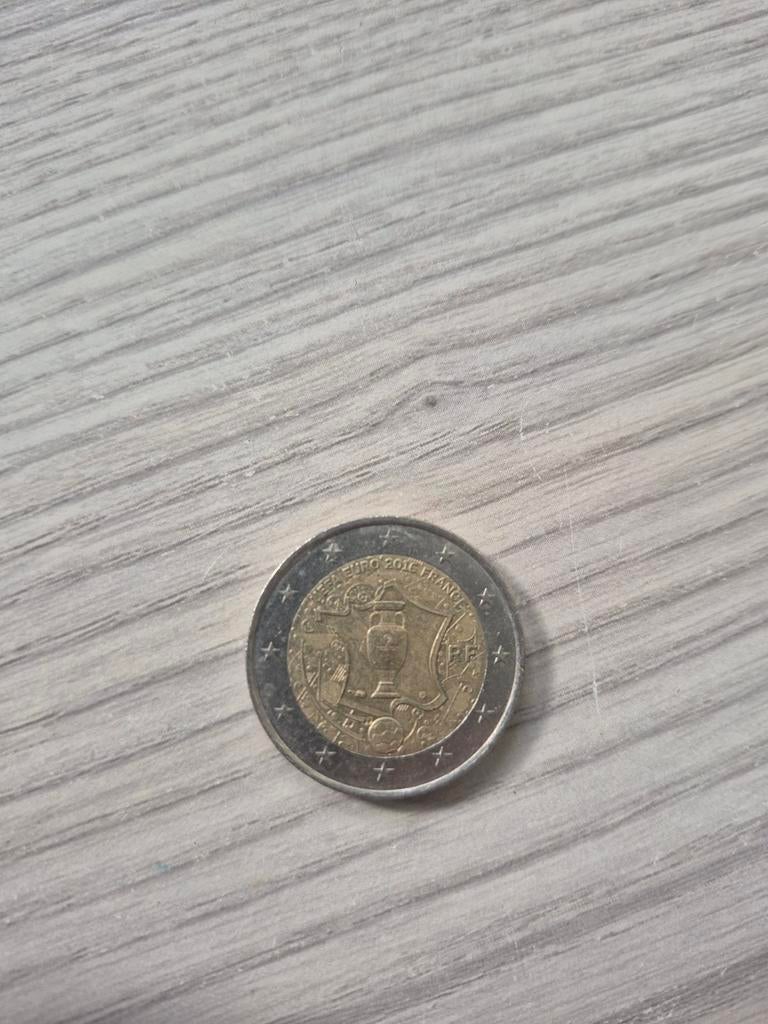 Euro 2016 france, 2 euro munt, Postzegels en Munten, Munten | Europa | Euromunten, 2 euro, Ophalen of Verzenden, Frankrijk, Losse munt