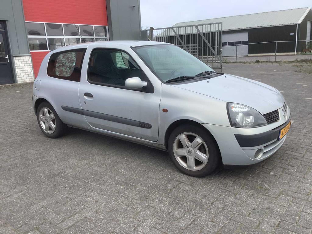 Renault Clio 1.6-16V Dynamique voiture de tourisme 2002, Achat, Entreprise, Occasion, Essence
