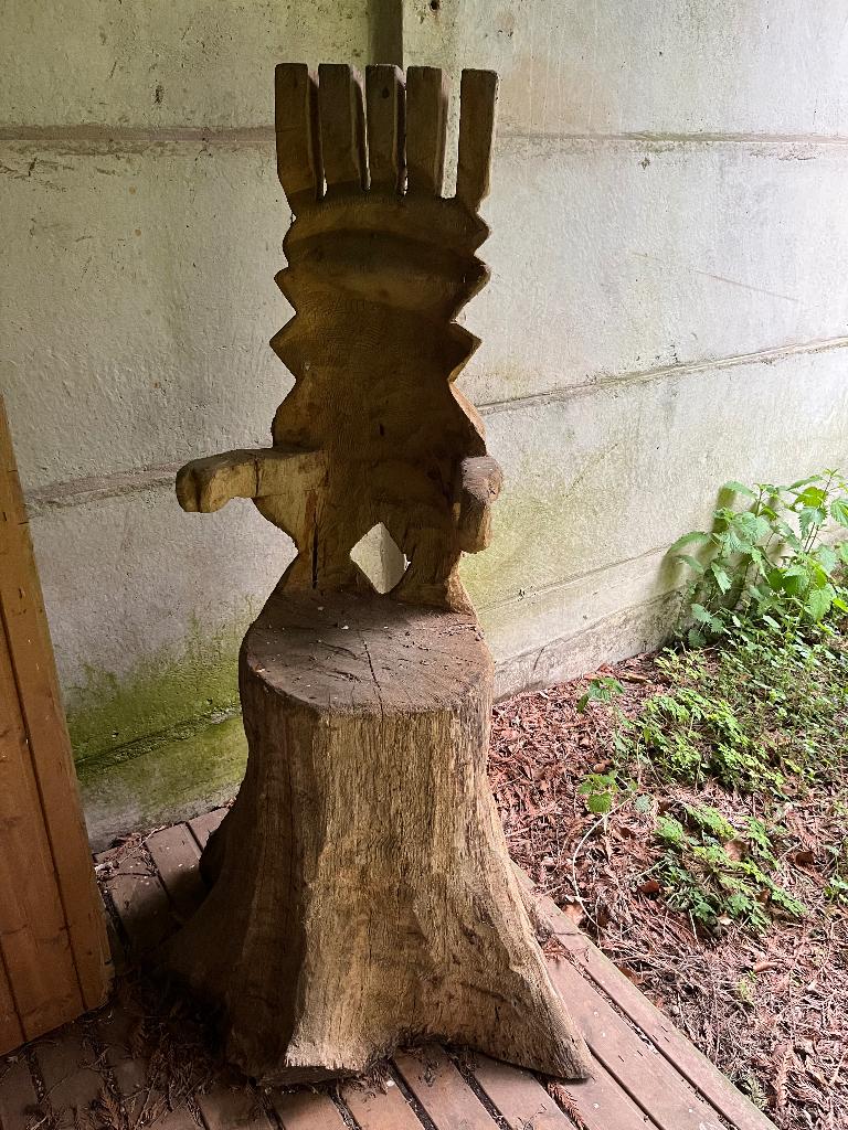 HANDGEMAAKTE HOUTEN KUNST ( schaakstuk ), Antiek en Kunst, Kunst | Beelden en Houtsnijwerken, Ophalen, Overige onderwerpen, Houtsnijwerk