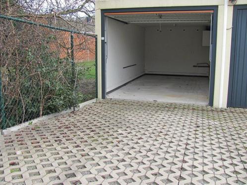 Garage / garagebox met extra parkeerplaats Merchtem, Immo, Garages & Places de parking