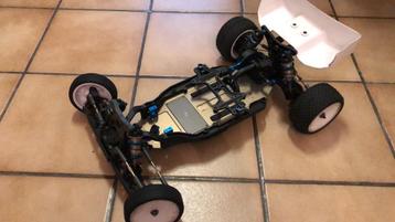 Team Associated RC10B6.4D Team Kit, Enlèvement