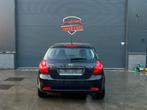 Kia Ceed 1.6i Airco Digitaal, Auto's, Kia, Testrit aan huis, 1591 cc, 4 cilinders, Zwart