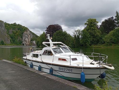 Bateau mary hold, Sports nautiques & Bateaux, Bateaux à moteur & Yachts à moteur, Utilisé, Polyester, 6 à 9 mètres, Diesel, Moteur in-bord