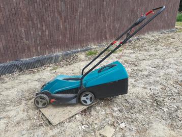 Bosch grasmaaier ARM32, Tuin en Terras, Ophalen, Zo goed als nieuw