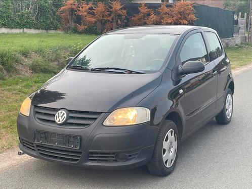 Volkswagen Fox 1.2 Benzine, Auto's, Volkswagen, Particulier, Fox, Benzine, Euro 4, 3 deurs, Handgeschakeld, Zwart, Grijs, Ophalen