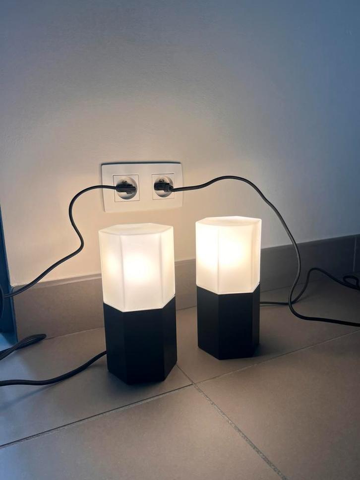 2 tafellampjes, Huis en Inrichting, Lampen | Tafellampen, Zo goed als nieuw, Ophalen