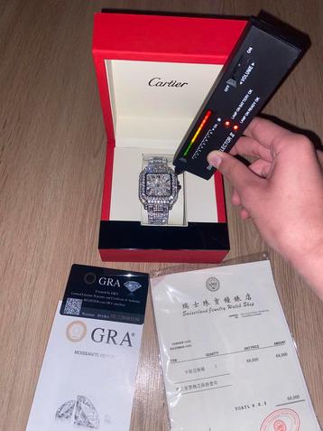 Cartier santos iced out moissanite beschikbaar voor biedingen
