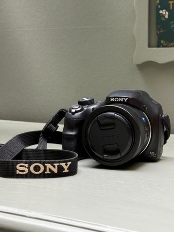 Fijne digitale Sony-camera beschikbaar voor biedingen