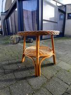 Rotan ronde salontafel, Huis en Inrichting, Tafels | Salontafels, Ophalen