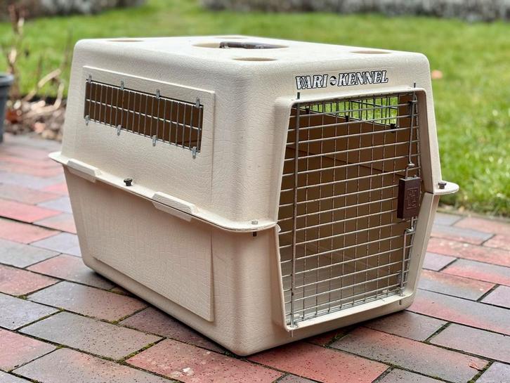 Cage bench 68x51x48, robuste et léger à la maison et voyage, Animaux & Accessoires, Boîtes de transport, Utilisé, Enlèvement