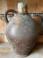 Antieke steengoed kruik (deel gerestaureerd door specialist), Enlèvement