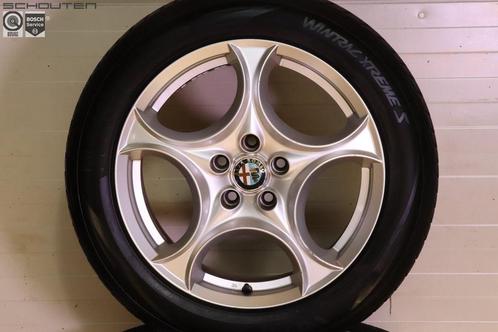 17'' Alfa Romeo Vredestein 2/15/55/r17 Winterbanden, Auto-onderdelen, Banden en Velgen, Banden en Velgen, Winterbanden, 17 inch