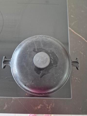 Casserole Le Creuset vintage beschikbaar voor biedingen