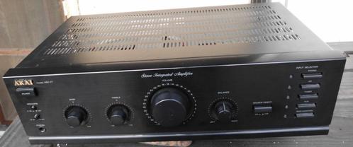 Akai Am -17 Stereo 2 x 65 Watt(speelt perfect), Audio, Tv en Foto, Versterkers en Ontvangers, Gebruikt, Stereo, 60 tot 120 watt