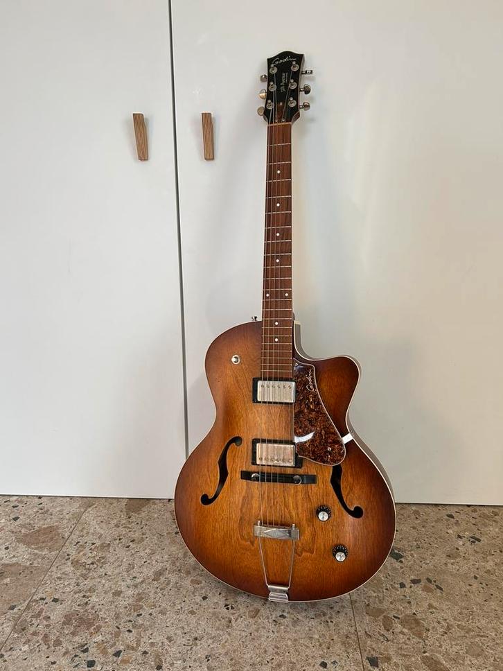 Godin 5th Avenue hollowbody, Musique & Instruments, Instruments à corde | Guitares | Électriques, Comme neuf, Enlèvement