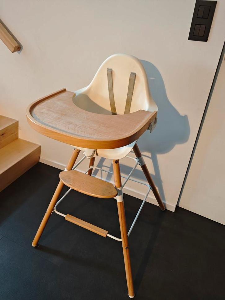 Childwood Evolu 2 – Design Kinderstoel + Eetblad + Kussen, Kinderen en Baby's, Kinderstoelen, Zo goed als nieuw, Meegroeistoel