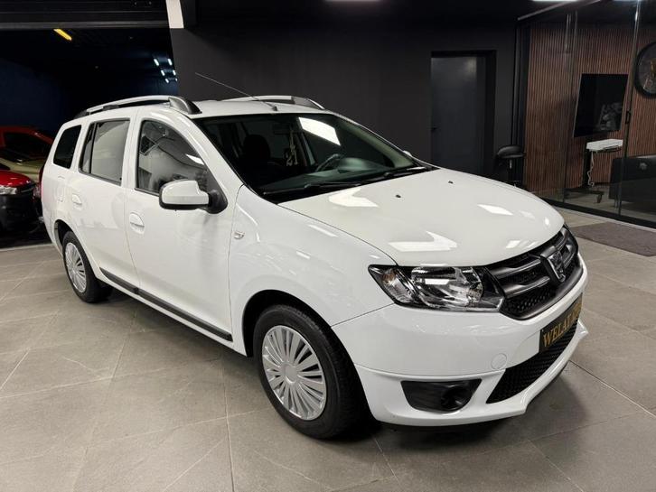 DACIA LOGAN 2015 BENZINE 52.000 KM/CARPLAY-NAVI/NIEUW STAAT, Auto's, Dacia, Bedrijf, Te koop, Logan, Bluetooth, Benzine, Euro 5