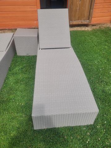 très belles chaises longues beiges en nubuck de Bristol à ve, Enlèvement, Utilisé