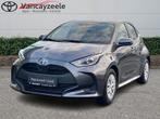 Toyota Yaris Dynamic+cam+apple carplay, Auto's, Toyota, Automaat, Hybride Elektrisch/Benzine, Yaris, Zilver of Grijs