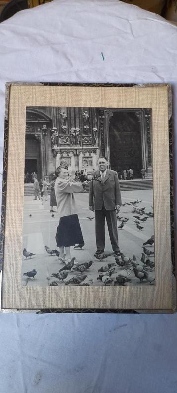 Zwart-witfoto's  beschikbaar voor biedingen