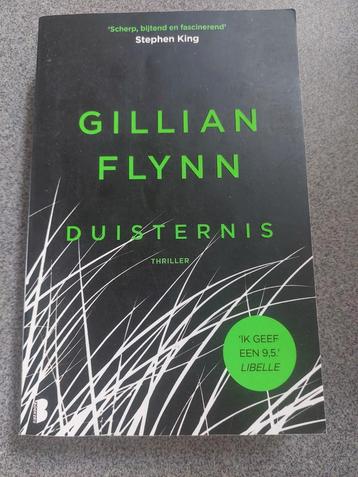 Gillian Flynn - Duisternis beschikbaar voor biedingen