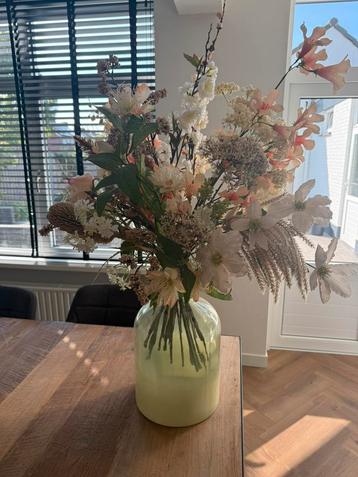 Sier boeket / bloemen inc vaas beschikbaar voor biedingen