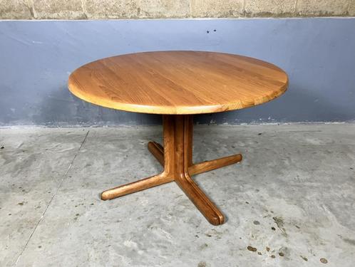 Deens Design rond ovaal tafel massief Johannes Andersen?, Maison & Meubles, Tables | Tables à manger, Utilisé, Ovale, Chêne, Teck