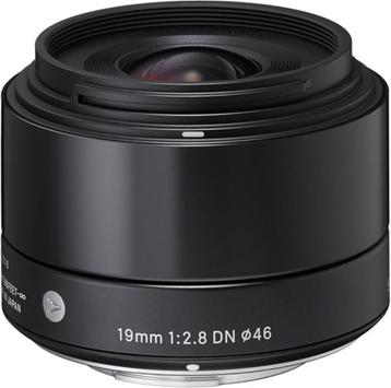 Scherpe Sigma 19 mm lens voor Sony E beschikbaar voor biedingen