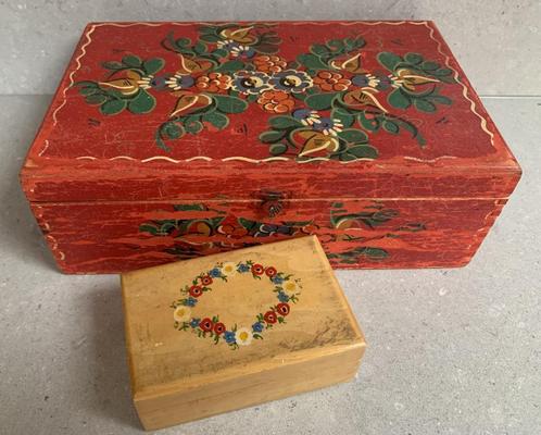 Retro 2 houten bloemen beschilderde dozen, Verzamelen, Retro, Ophalen of Verzenden