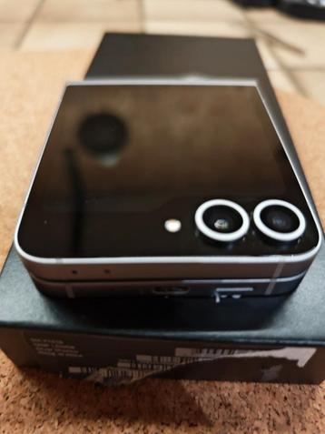 Samsung zflip 6 capacité 256 giga beschikbaar voor biedingen